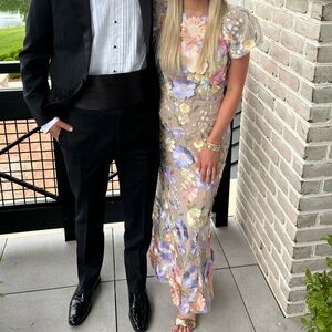 Elliatt 3D Lace Maxi